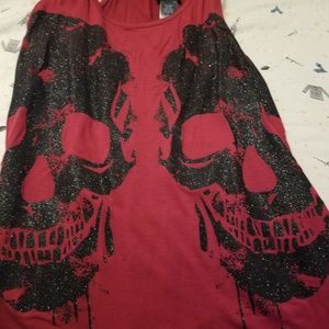 Skull shirt